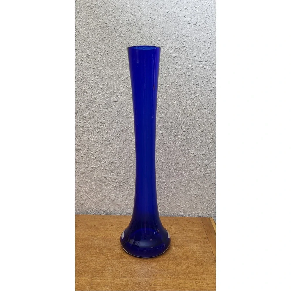 Deep Cobalt Royal Blue‎ Tall Skinny Bud Glass Accent Vase Pop of Color MINT